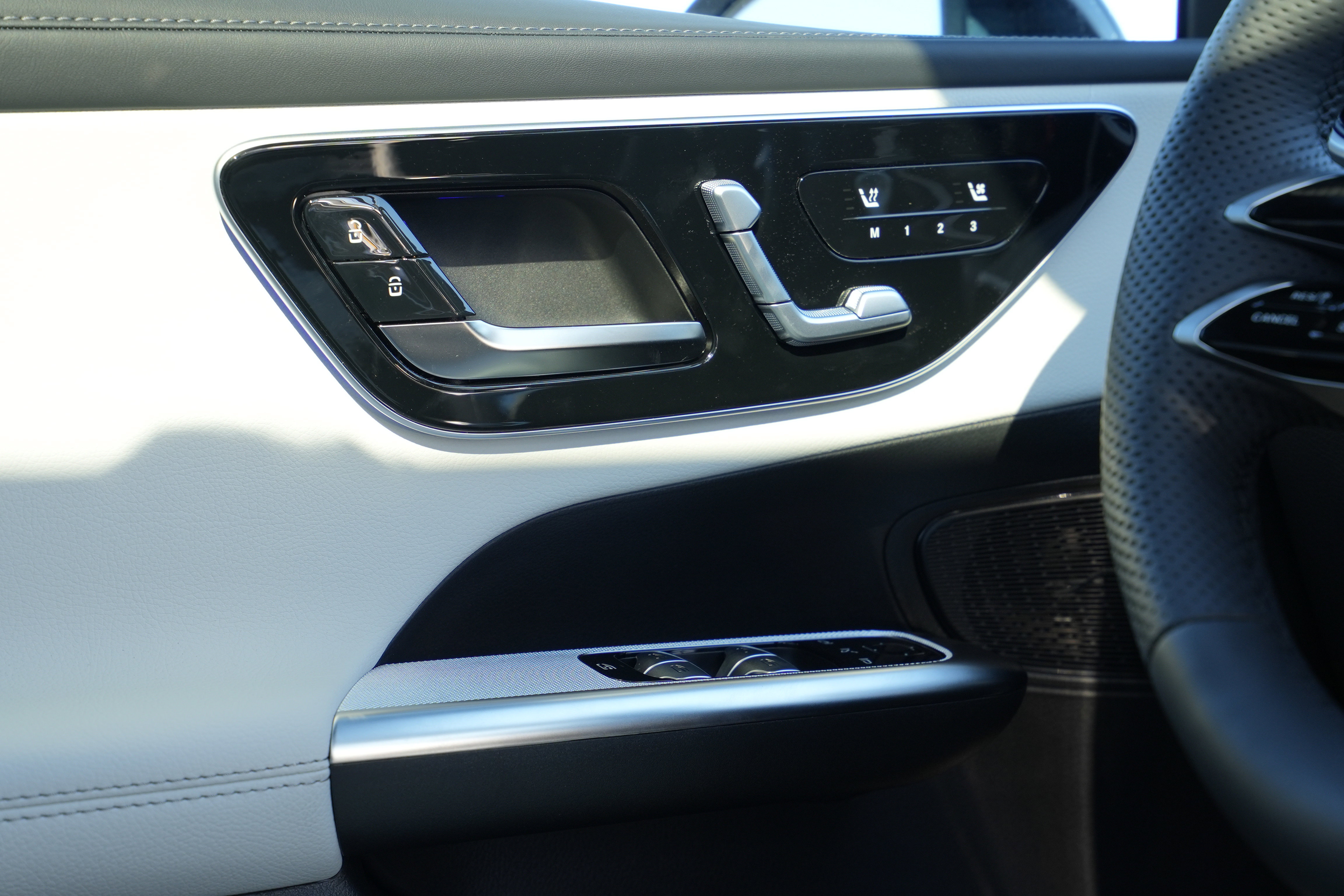 New 2026 Mercedes-Benz GLC 300 4MATIC image 39