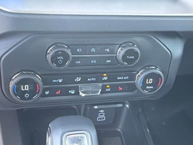 New 2026 Ford Bronco Outer Banks AWD/4WD image 30