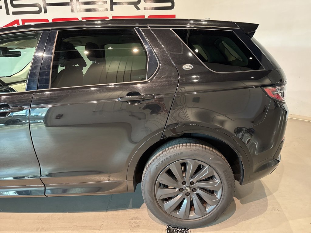 Used 2022 Land Rover Discovery Sport S R-Dynamic image 6