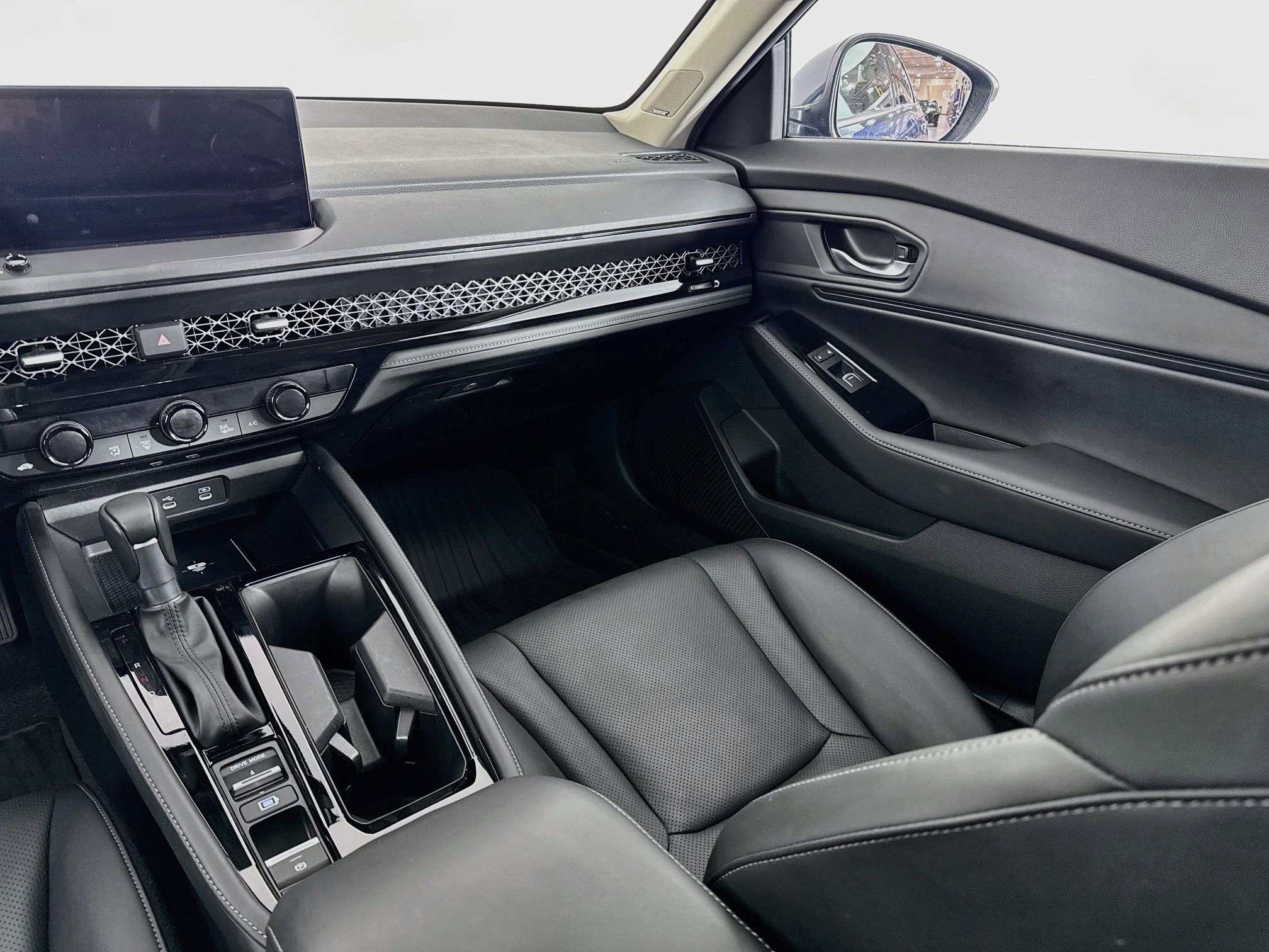 Certified 2024 Honda Accord Touring image 25