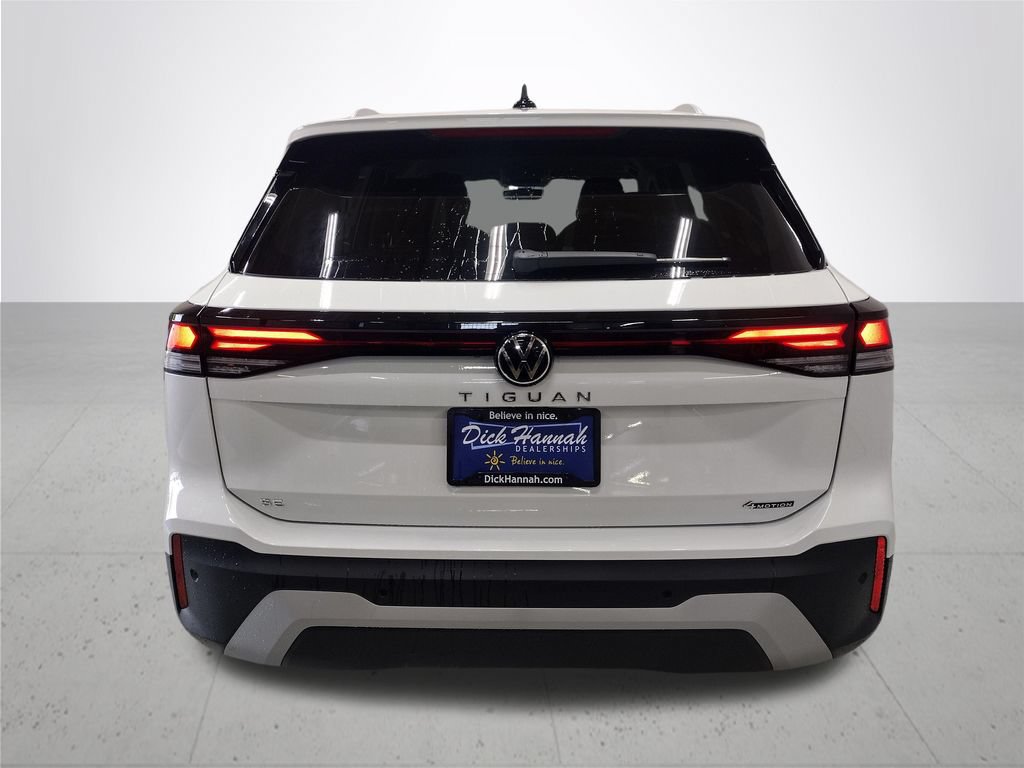 New 2026 Volkswagen Tiguan SE AWD/4WD image 11