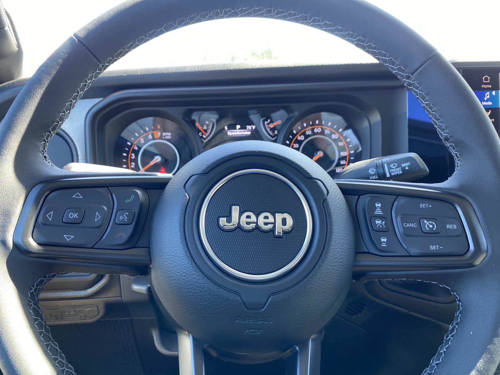 New 2026 Jeep Gladiator Sport AWD/4WD image 14