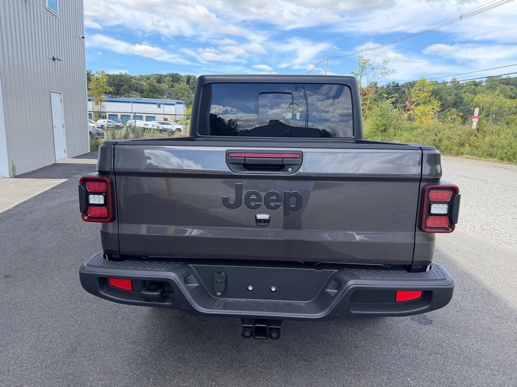 New 2027 Jeep Gladiator Sport AWD/4WD image 3