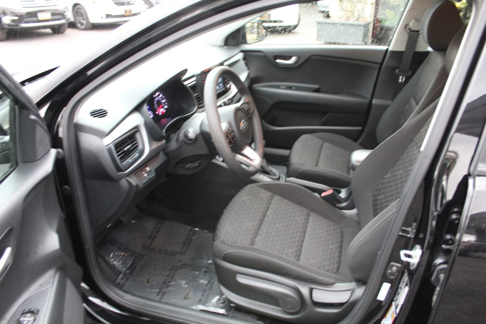 Used 2019 Kia Rio S FWD image 9