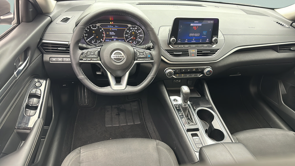 Used 2021 Nissan Altima 2.5 SV w/ SV Premium Package FWD image 11