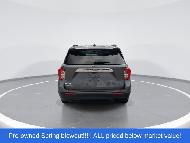 Used 2023 Ford Explorer XLT RWD image 7