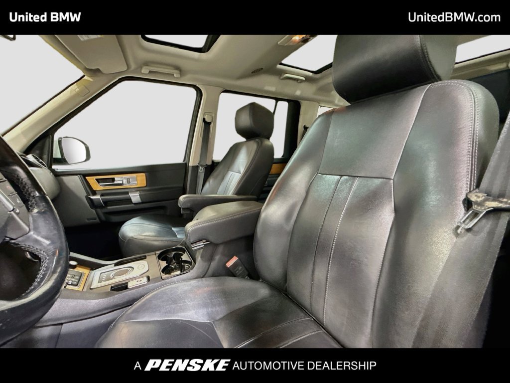 Used 2015 Land Rover LR4 HSE AWD/4WD image 12