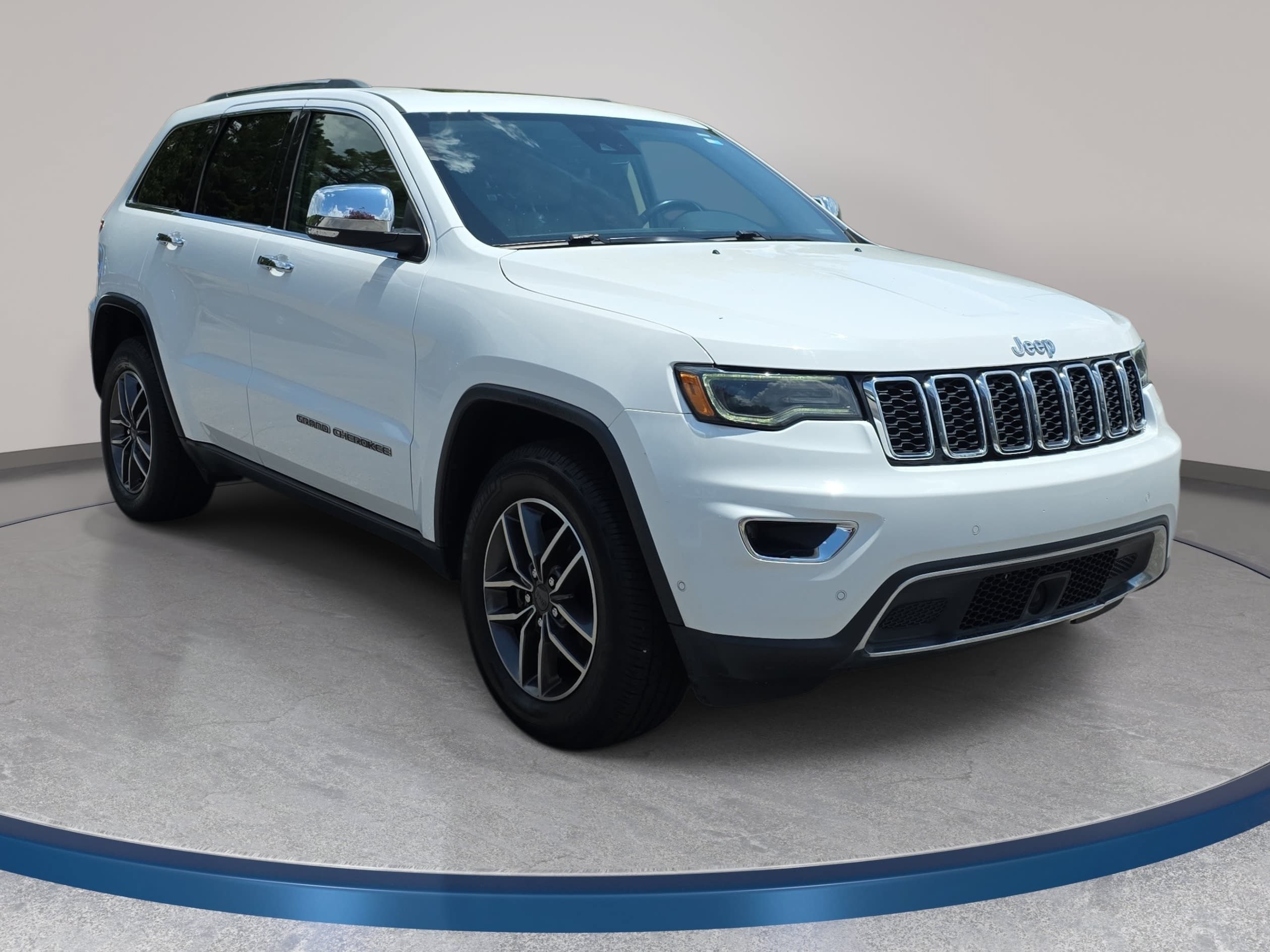 Used 2020 Jeep Grand Cherokee Limited w/ Luxury Group II AWD/4WD image 3