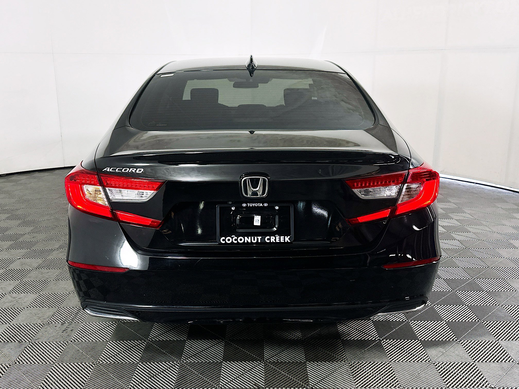Used 2021 Honda Accord LX image 4