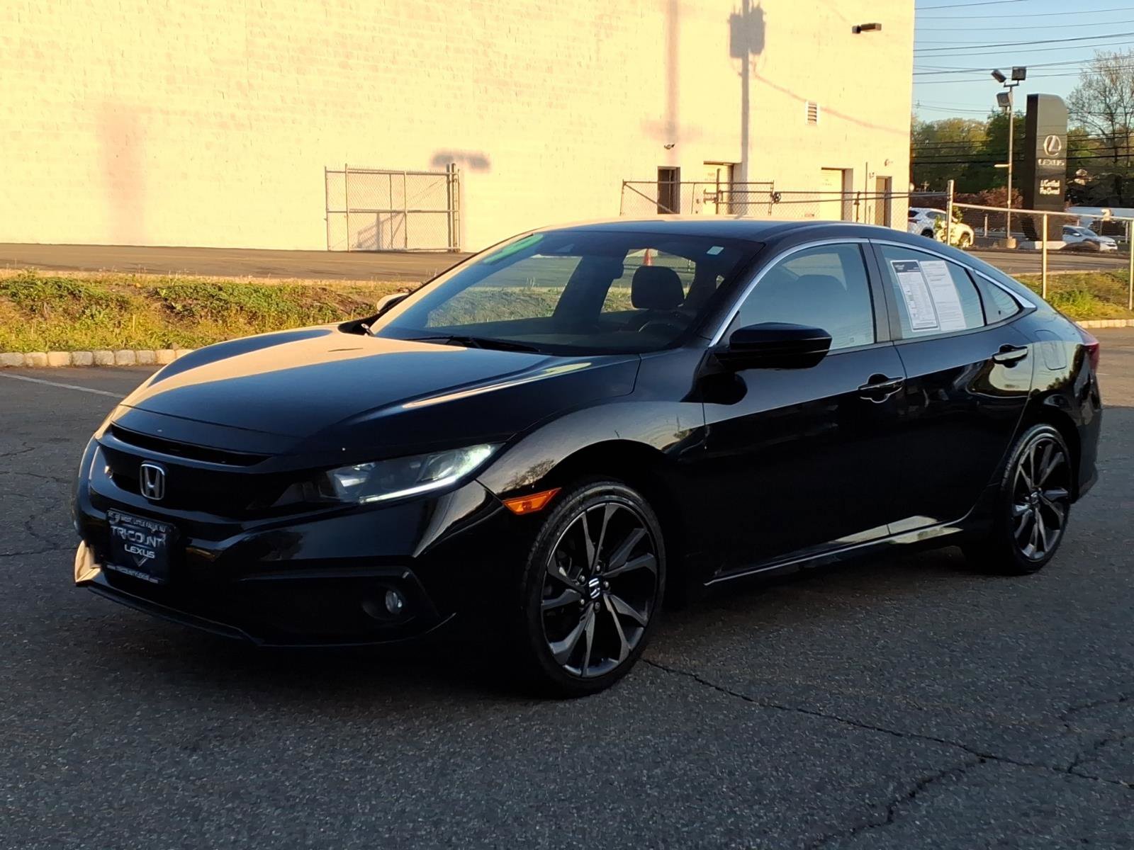 Used 2019 Honda Civic Sport image 3