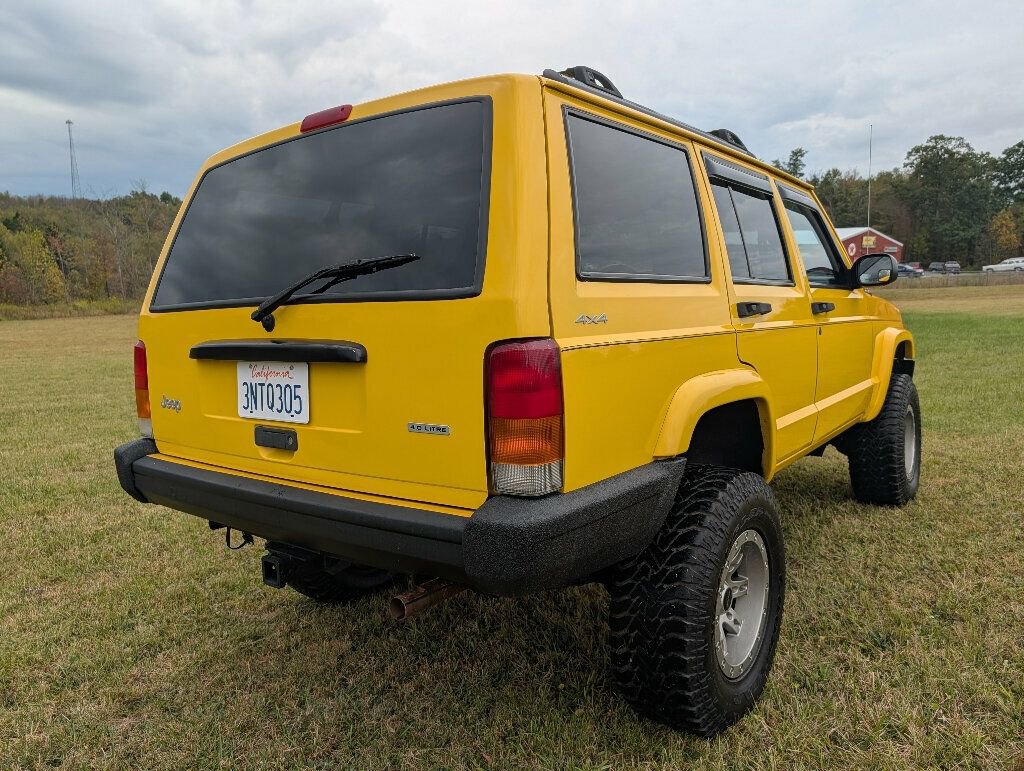 Used 2001 Jeep Cherokee Sport image 5