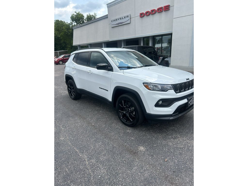 New 2026 Jeep Compass Latitude AWD/4WD image 2