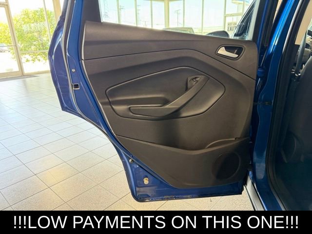 Used 2018 Ford Escape SE FWD image 19