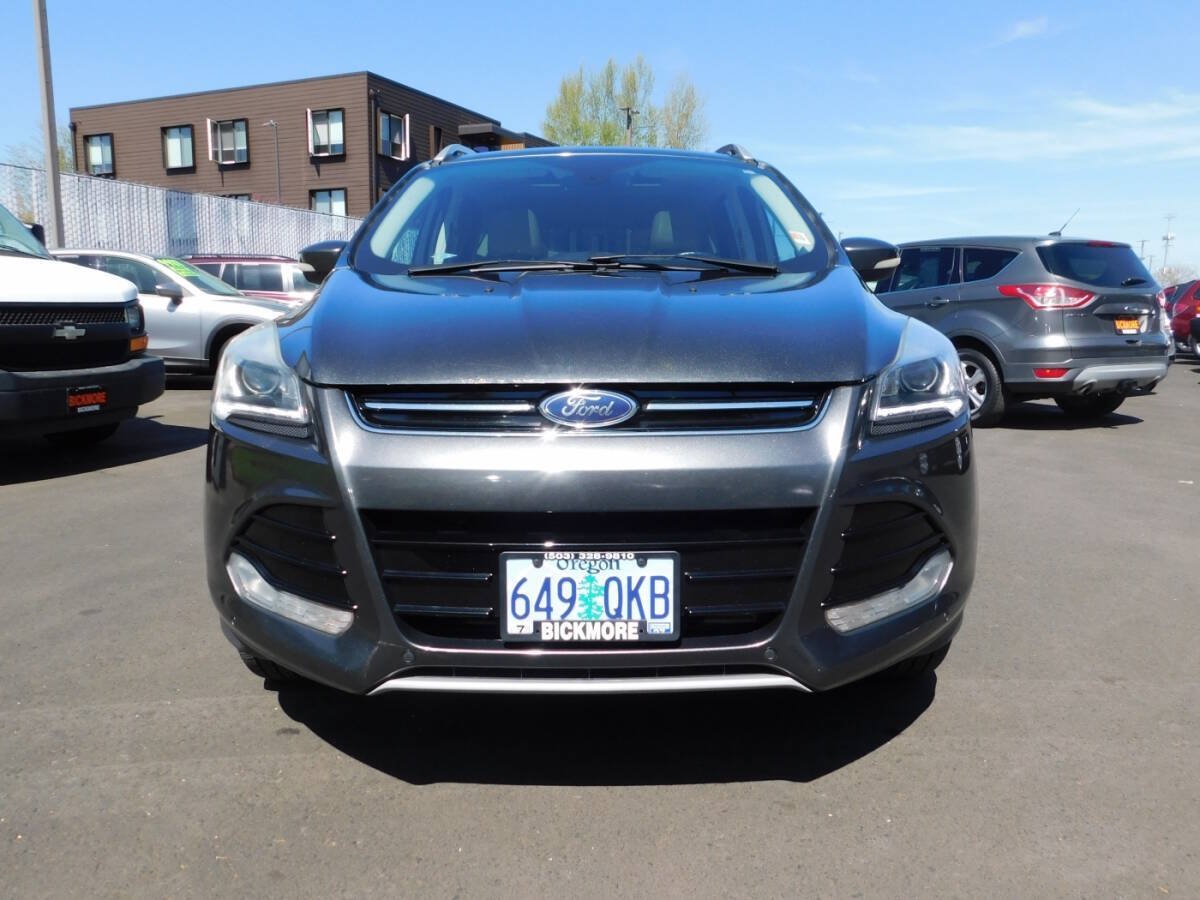 Used 2016 Ford Escape Titanium w/ Equipment Group 301A AWD/4WD image 22