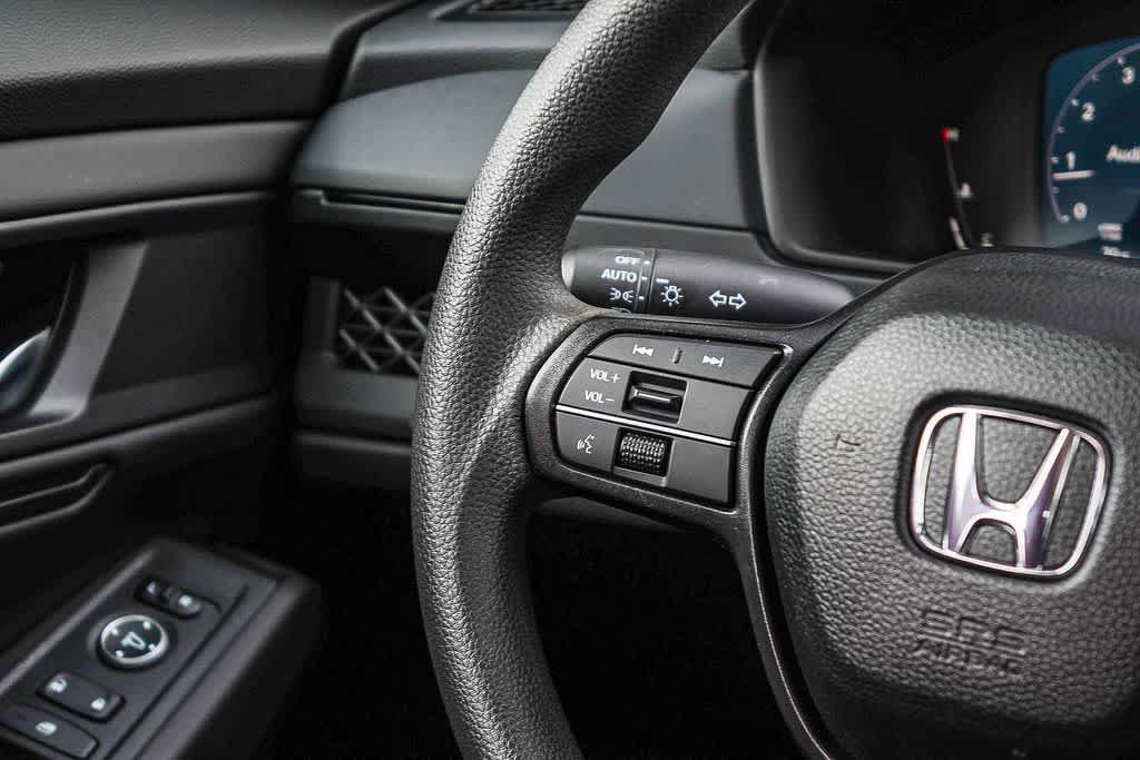 New 2025 Honda Accord SE image 17