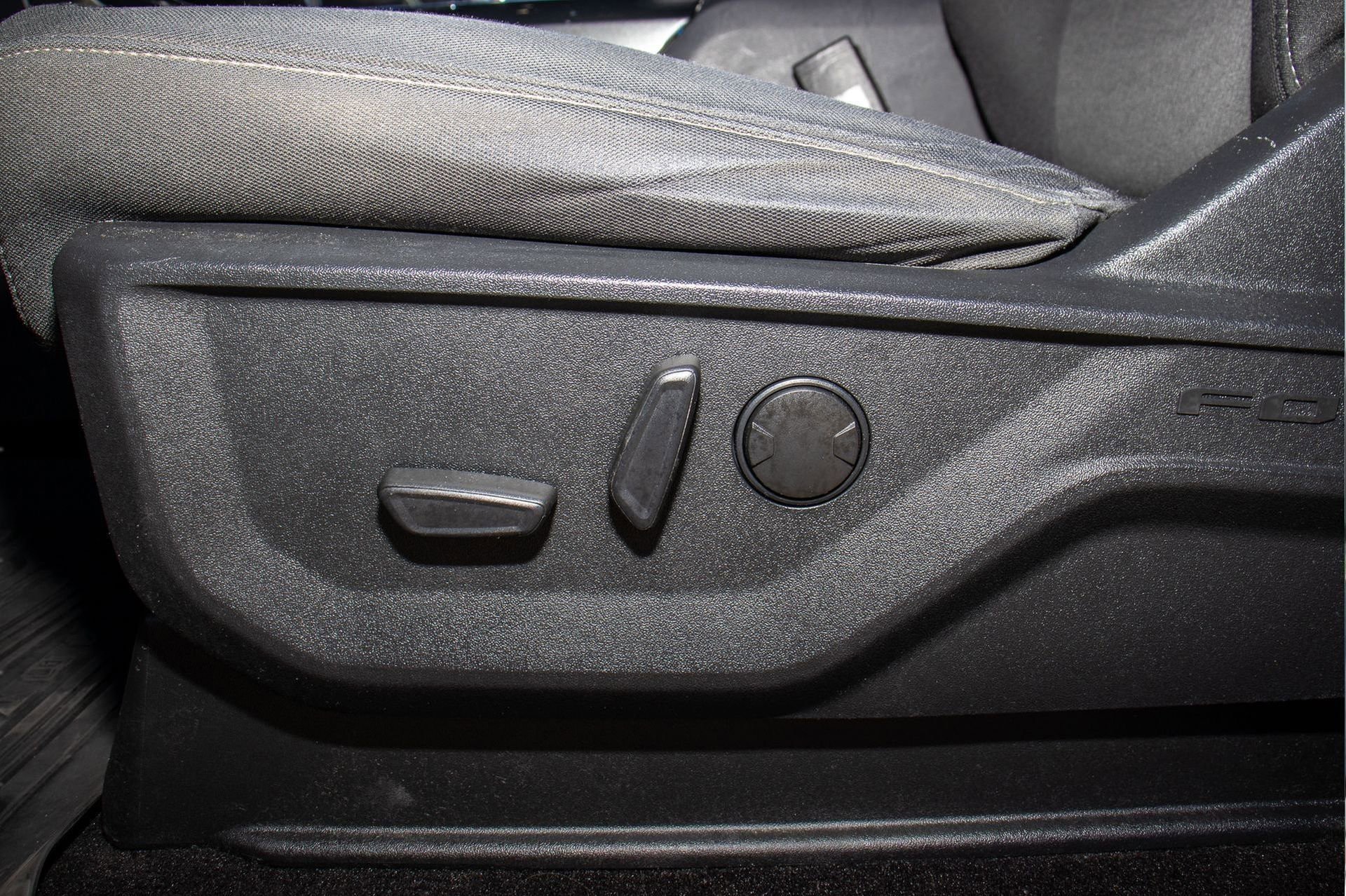 Used 2022 Ford F150 XLT w/ Equipment Group 302A High image 19