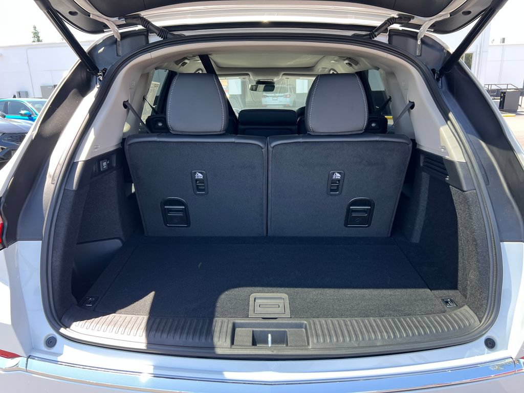 Used 2026 Acura MDX w/ Technology Package AWD/4WD image 31