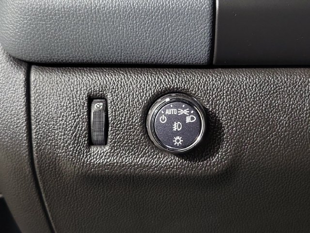 Used 2021 Chevrolet Colorado Z71 RWD image 23