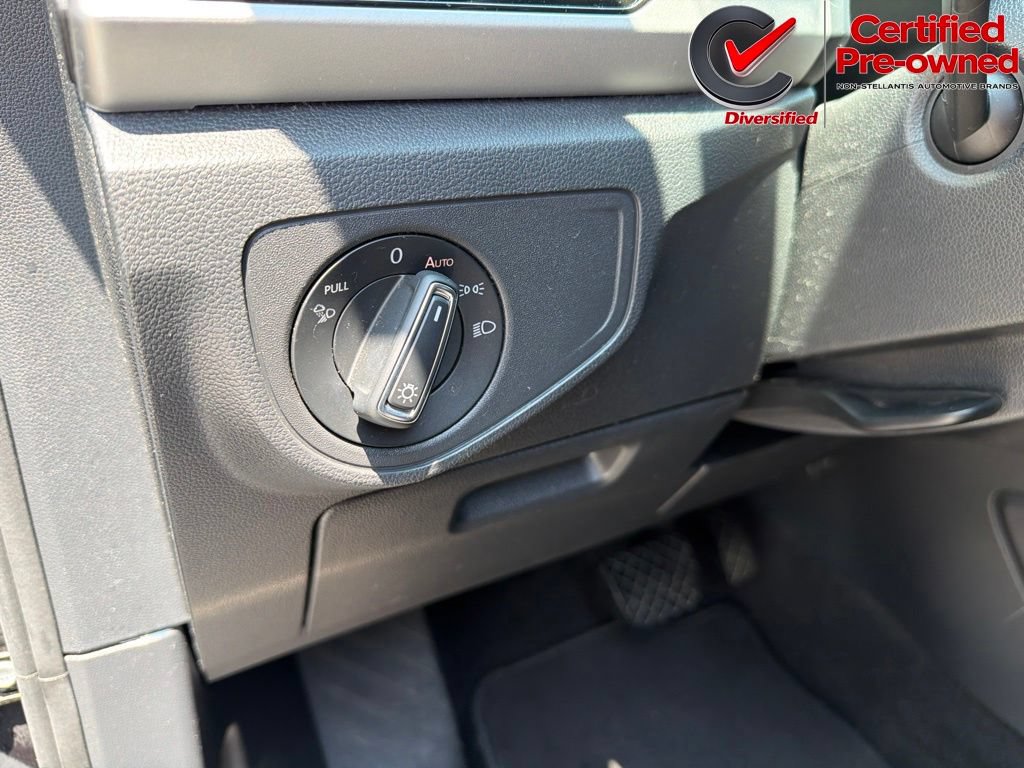 Used 2022 Volkswagen Atlas SE FWD image 49