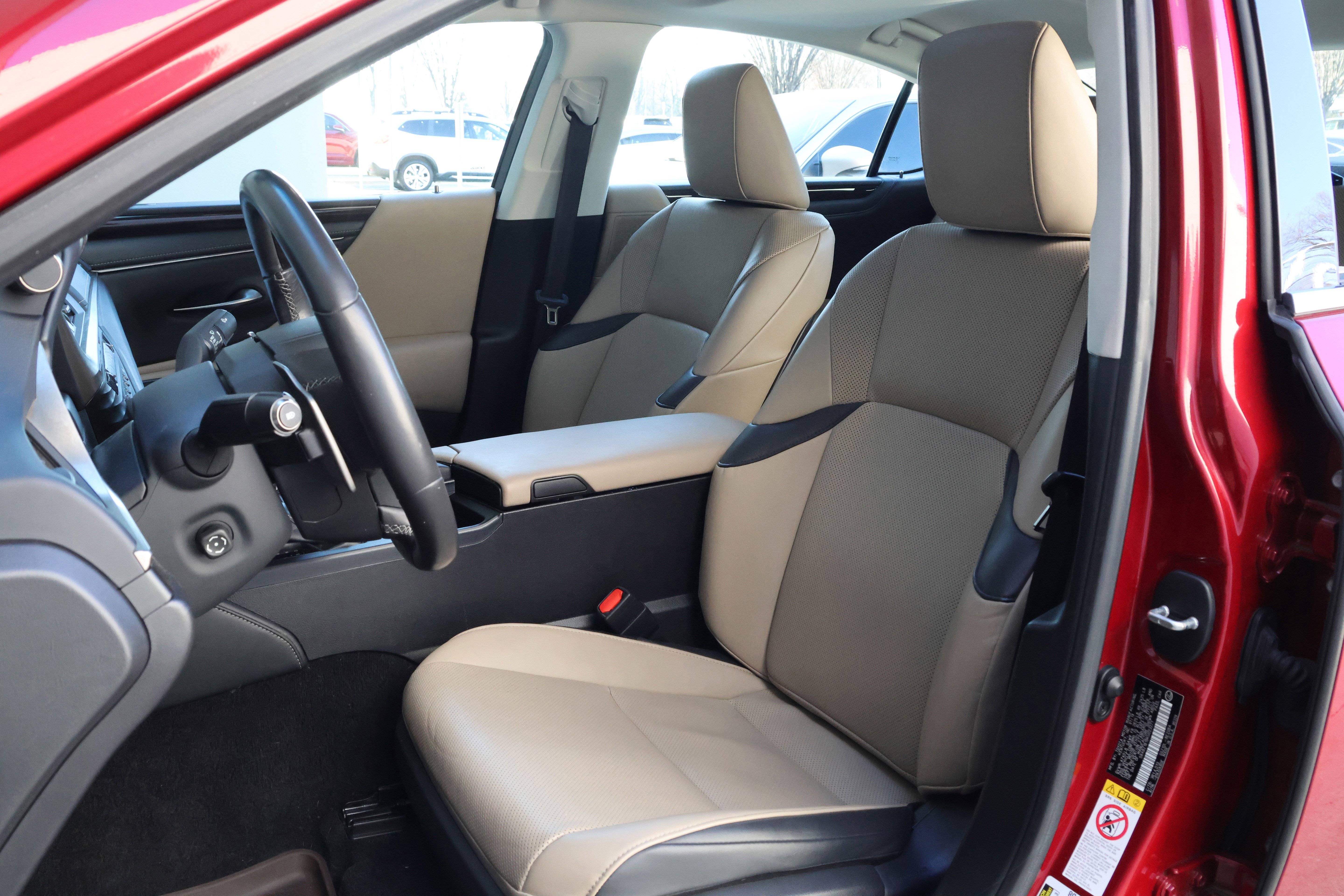 Used 2019 Lexus ES 350 w/ Premium Package image 31