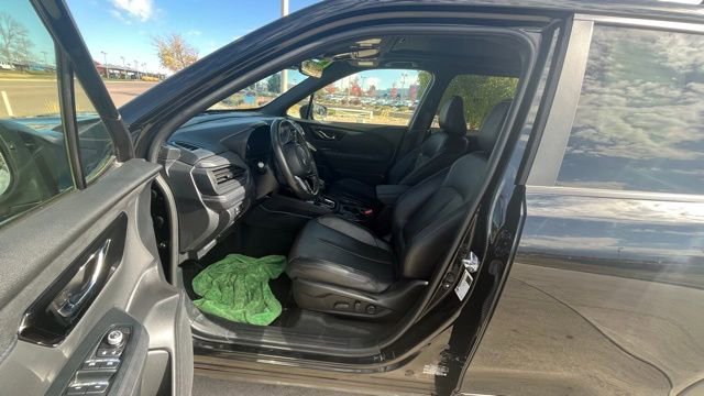 Used 2025 Subaru Forester Limited w/ Popular Package #2 image 15