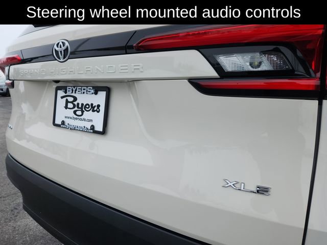 Used 2024 Toyota Grand Highlander XLE image 14