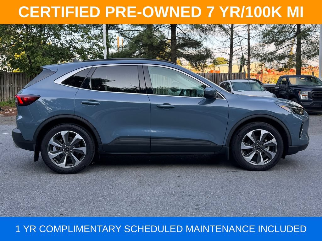 Used 2023 Ford Escape Platinum w/ Premium Technology Package AWD/4WD image 9