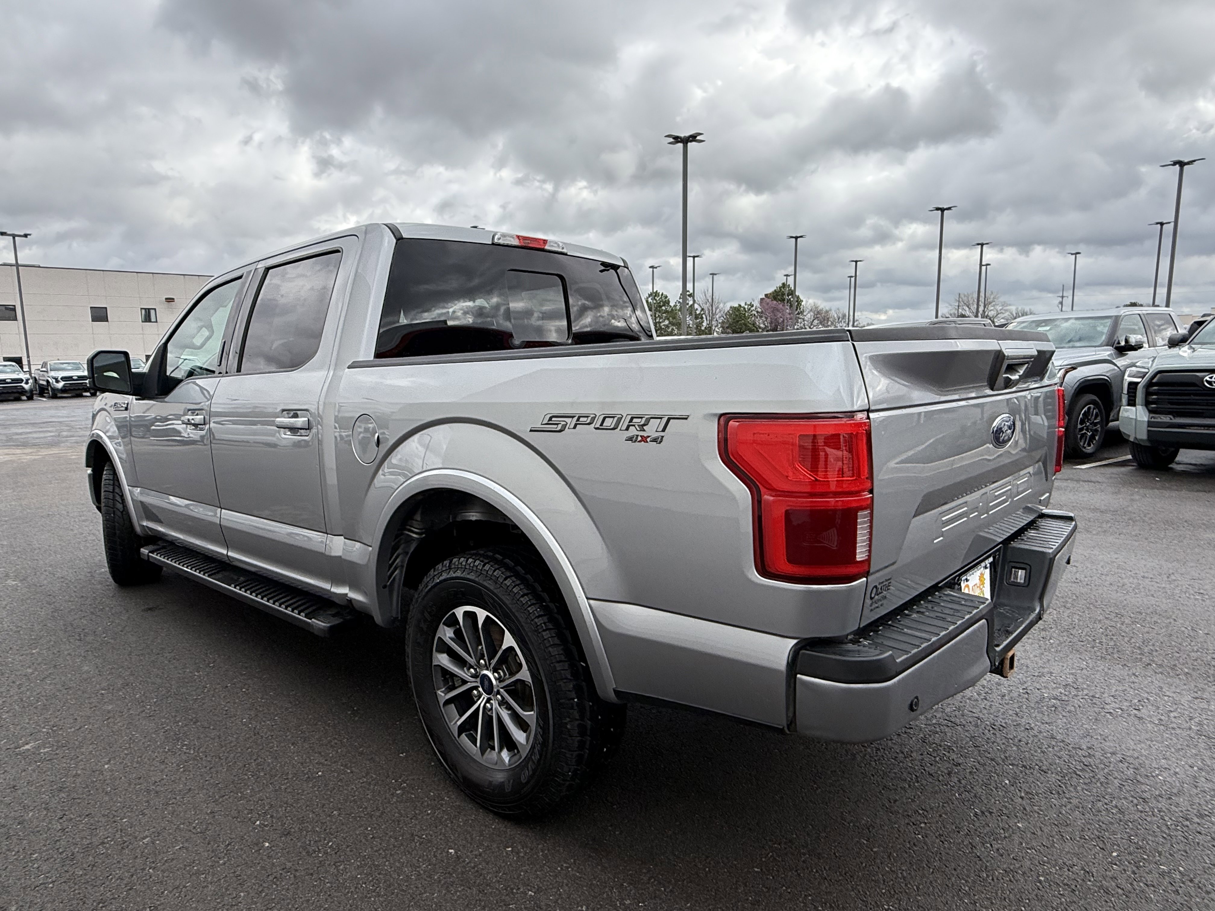 Used 2020 Ford F150 Lariat image 26