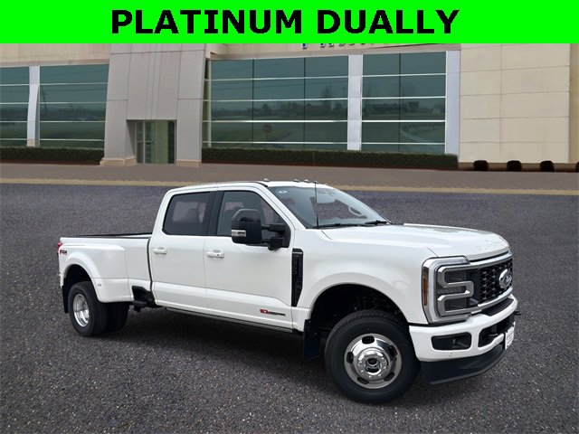 New 2026 Ford F350 Platinum image 1