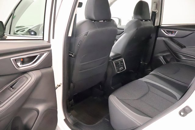 Certified 2024 Subaru Forester Premium AWD/4WD image 32