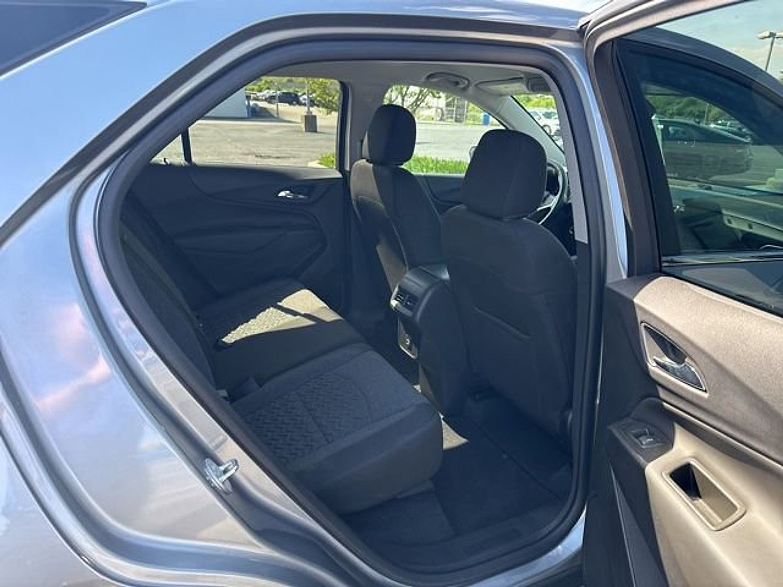 Used 2024 Chevrolet Equinox LT FWD image 20