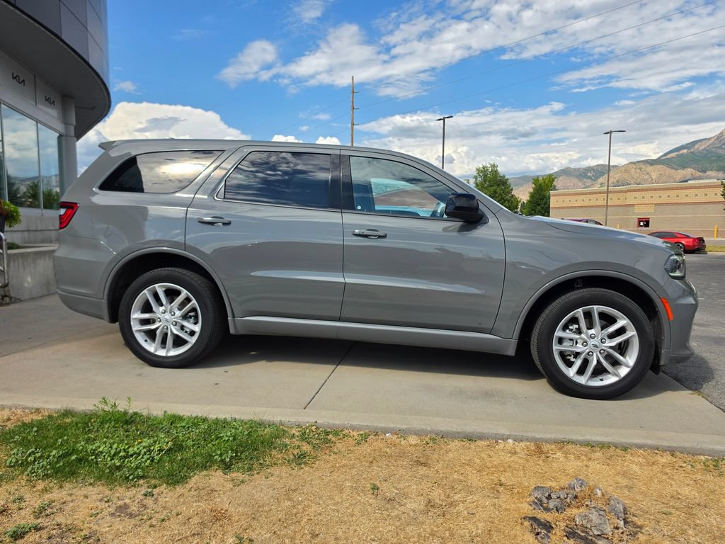 Used 2025 Dodge Durango GT AWD/4WD image 4