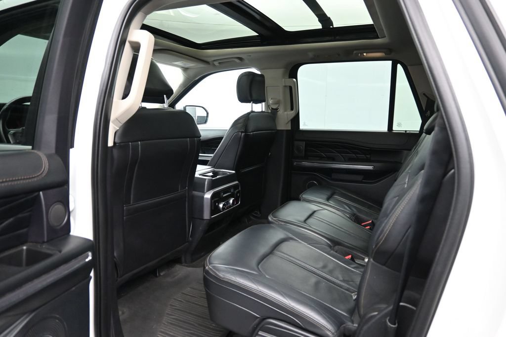 Used 2020 Ford Expedition Max Platinum AWD/4WD image 25