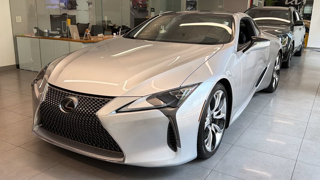 Used 2018 Lexus LC 500 Coupe w/ Sport Package RWD image 2