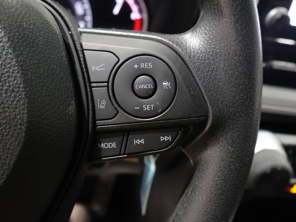 Certified 2024 Toyota RAV4 LE AWD/4WD image 36