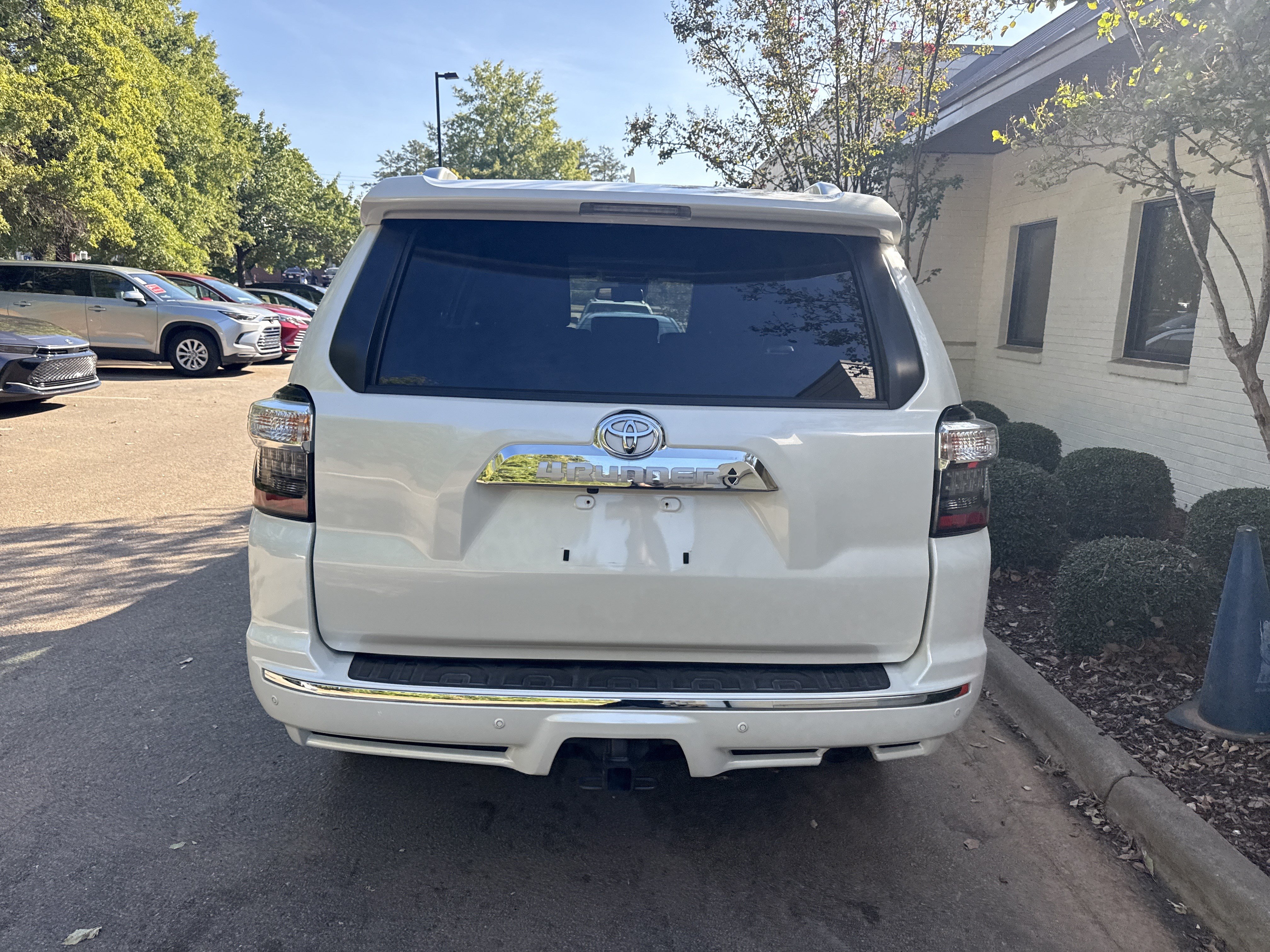 Used 2023 Toyota 4Runner Limited RWD image 8