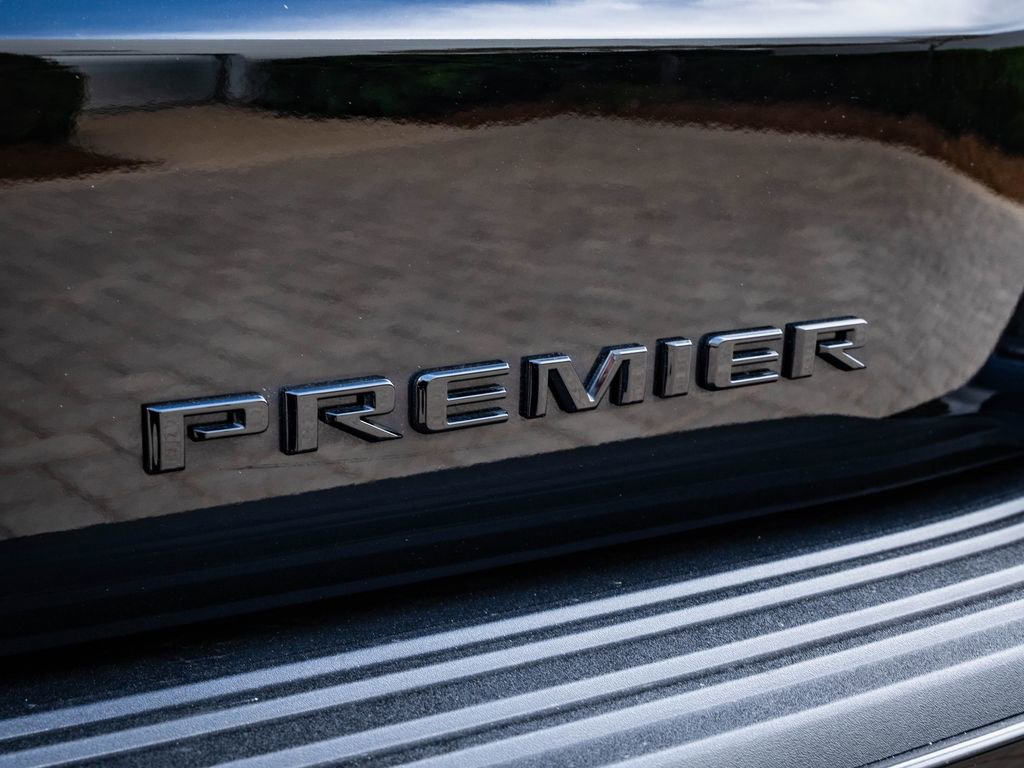 Used 2025 Chevrolet Tahoe Premier image 18
