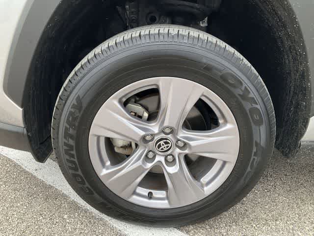 Certified 2024 Toyota RAV4 XLE AWD/4WD image 11