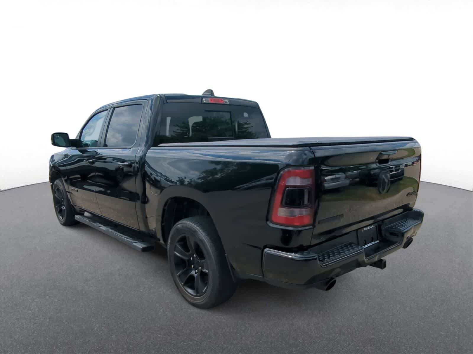Used 2023 RAM 1500 Big Horn AWD/4WD image 6
