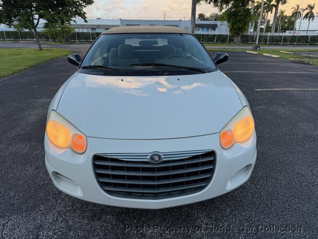 Used 2004 Chrysler Sebring GTC FWD image 29