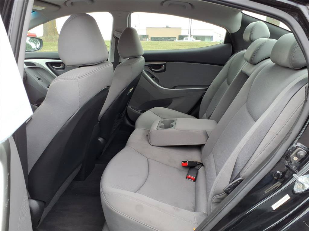 Used 2013 Hyundai Elantra GLS w/ Preferred Pkg FWD image 27