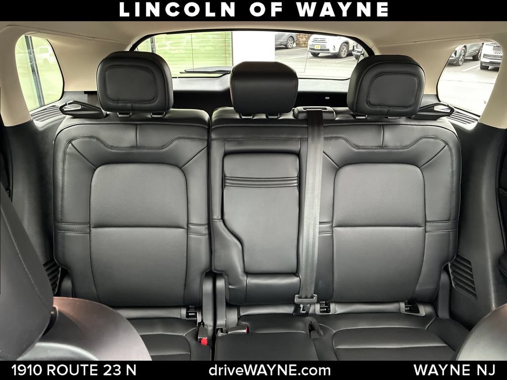 Certified 2024 Lincoln Corsair AWD w/ Equipment Group 101A image 15
