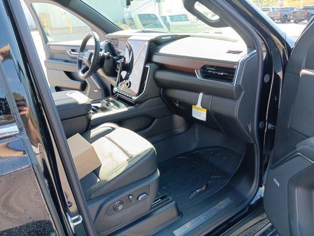 New 2026 GMC Yukon XL Denali w/ Denali Reserve Package AWD/4WD image 17