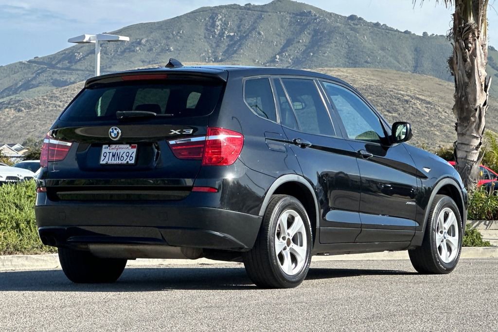 Used 2011 BMW X3 xDrive28i AWD/4WD image 3