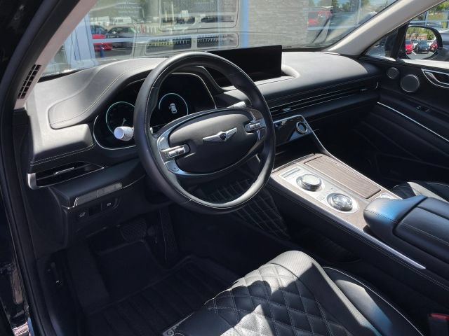 Used 2024 Genesis GV80 3.5T w/ Prestige Package AWD/4WD image 2