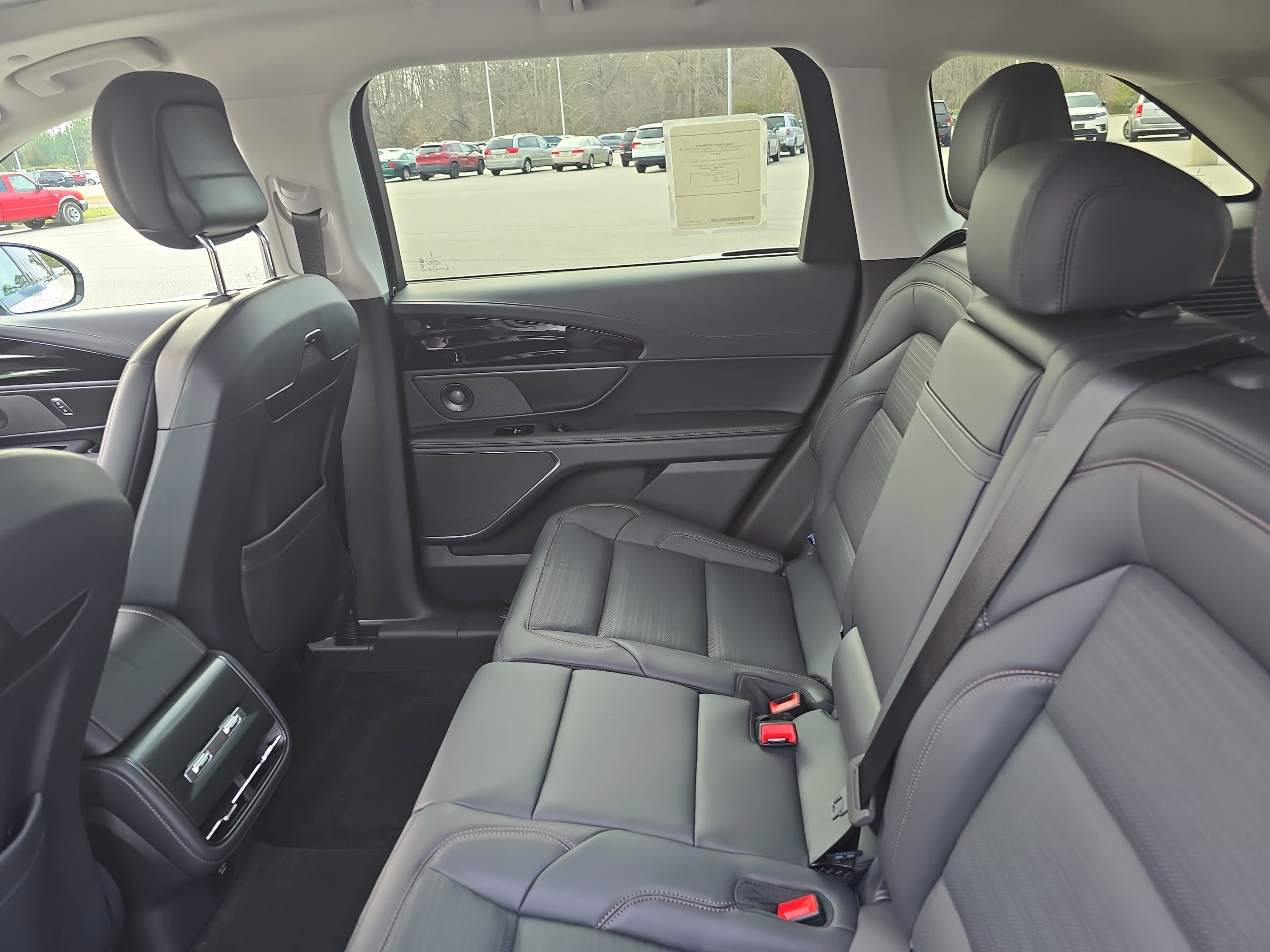 New 2026 Lincoln Nautilus Reserve w/ Jet Appearance Package AWD/4WD image 13
