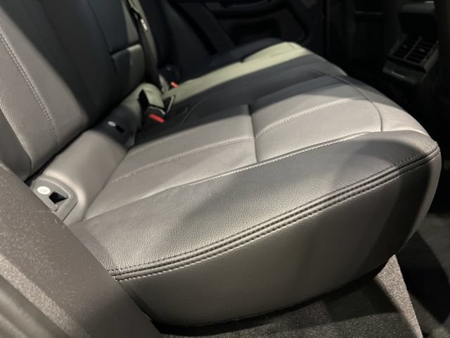 Used 2025 Land Rover Range Rover Evoque S AWD/4WD image 48