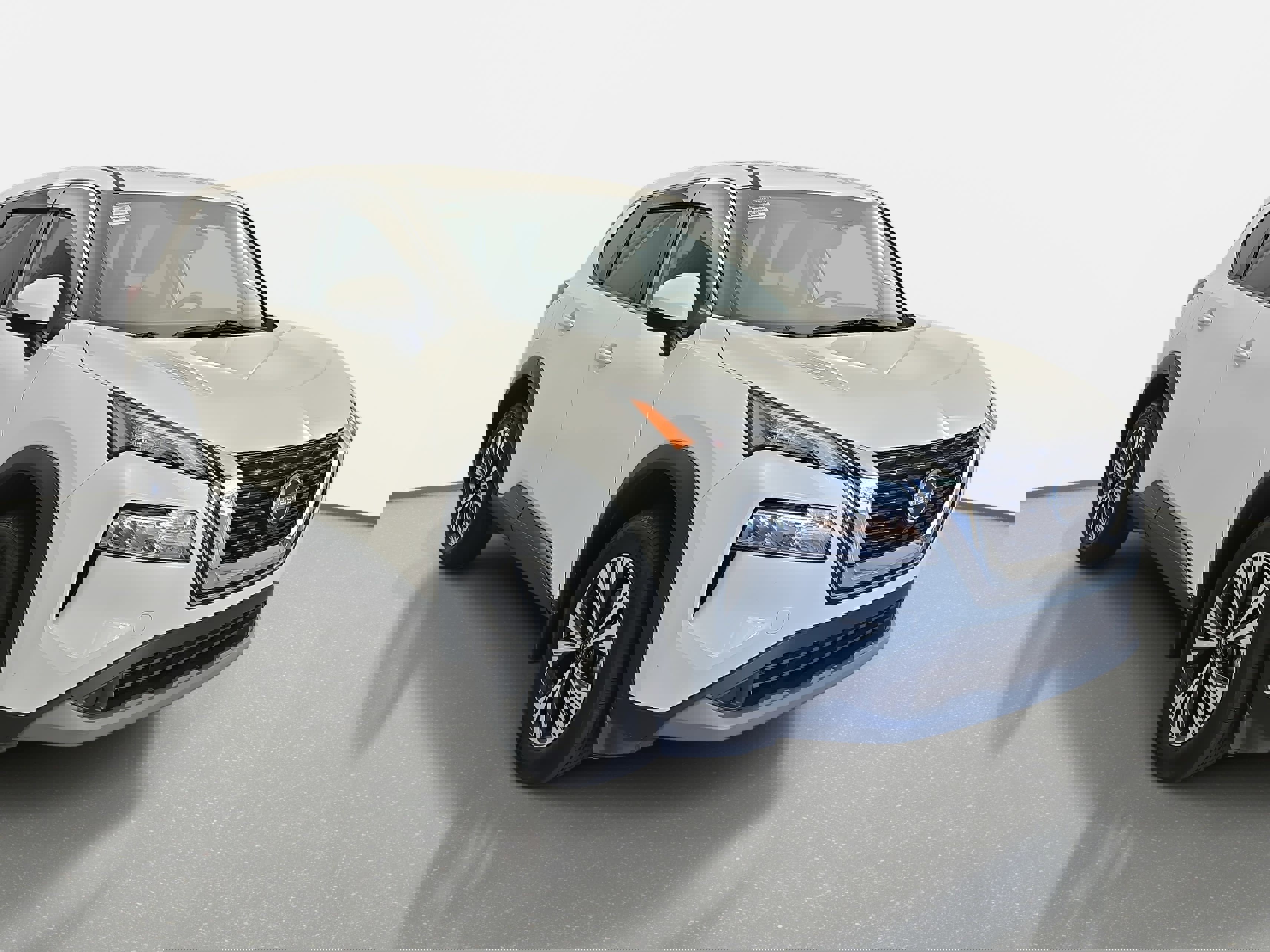 Certified 2023 Nissan Rogue SV image 3