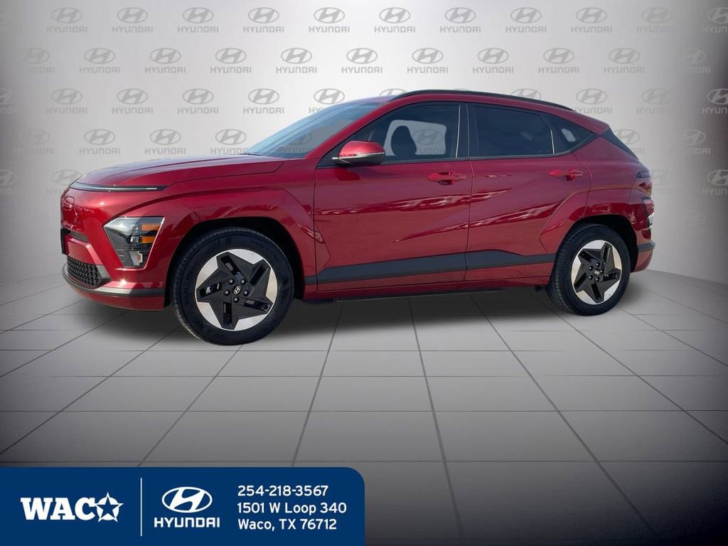 Used 2025 Hyundai Kona SEL image 3