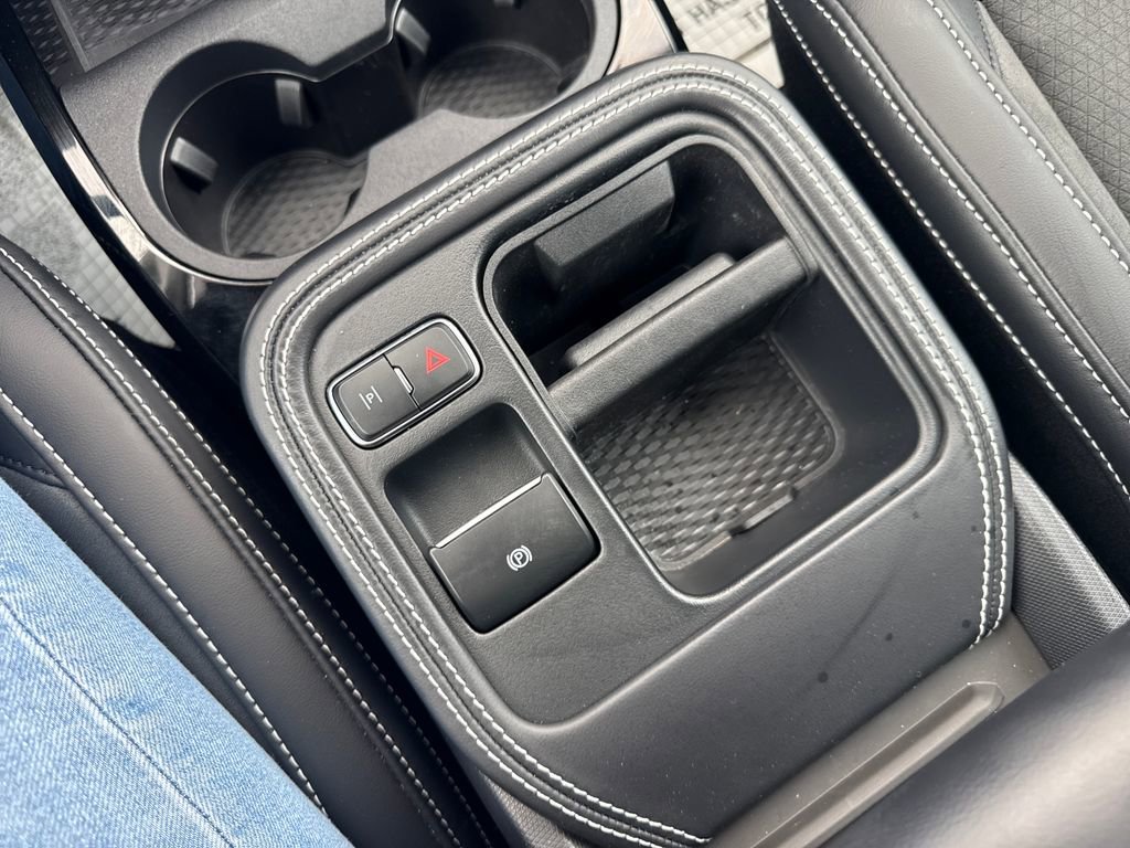 Used 2025 Ford Mustang Mach-E GT AWD/4WD image 45